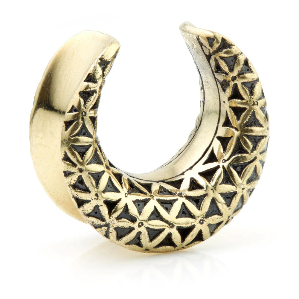 1x Brass Geometric Flower Saddle Plug - BRSAD4