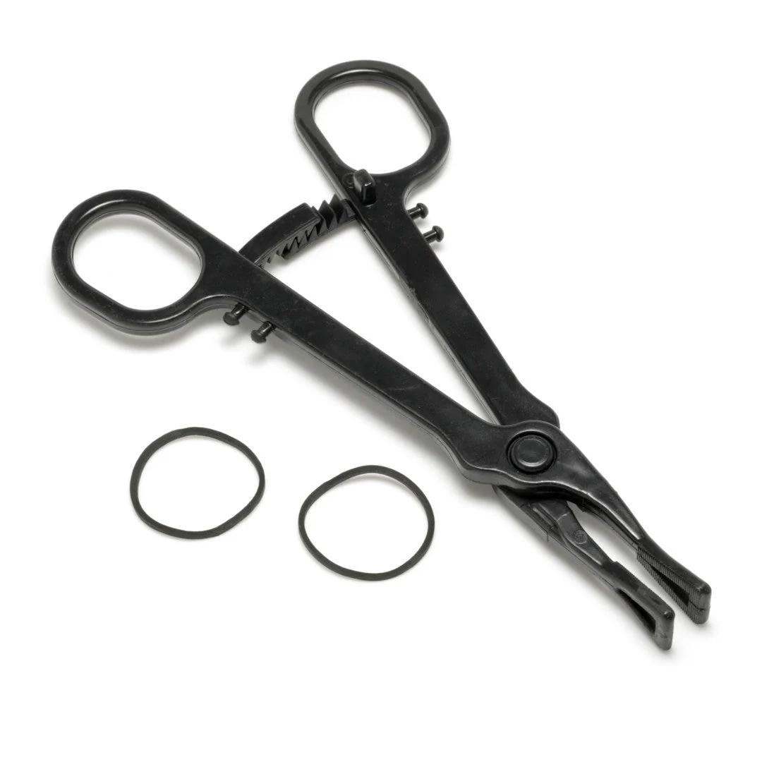 Sterilised Piercing Clamps ECO CTR Closed Triangle loose including rubber - Image 2