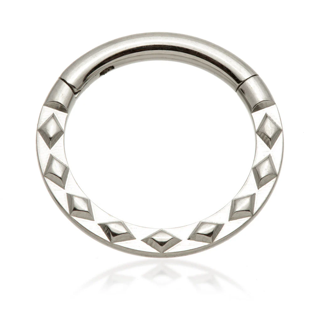 Ti Couture Front Facing Diamond Embossed Hinged Ring
