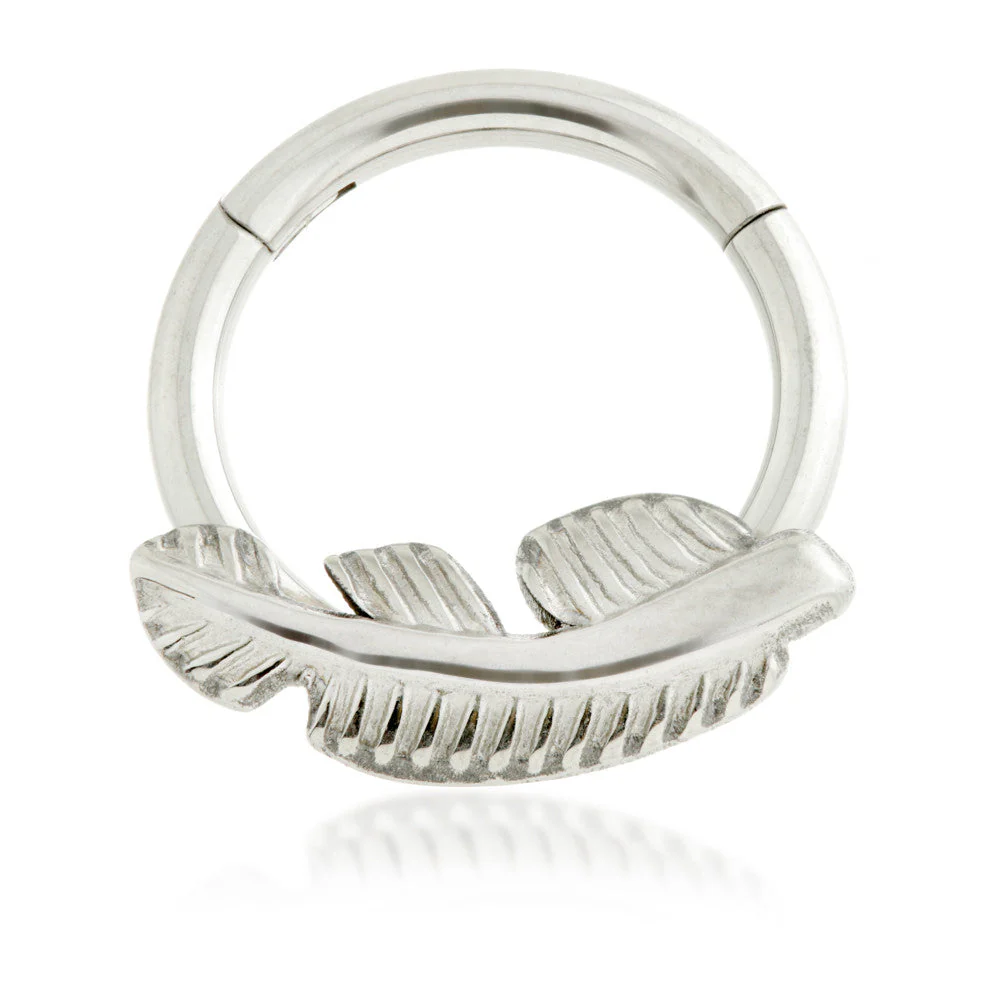 Ti Couture Front Facing Feather Hinged Ring