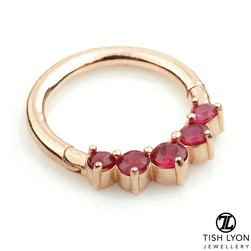 TL - 14ct Gold Front Facing Ruby Hinge Ring - Image 2